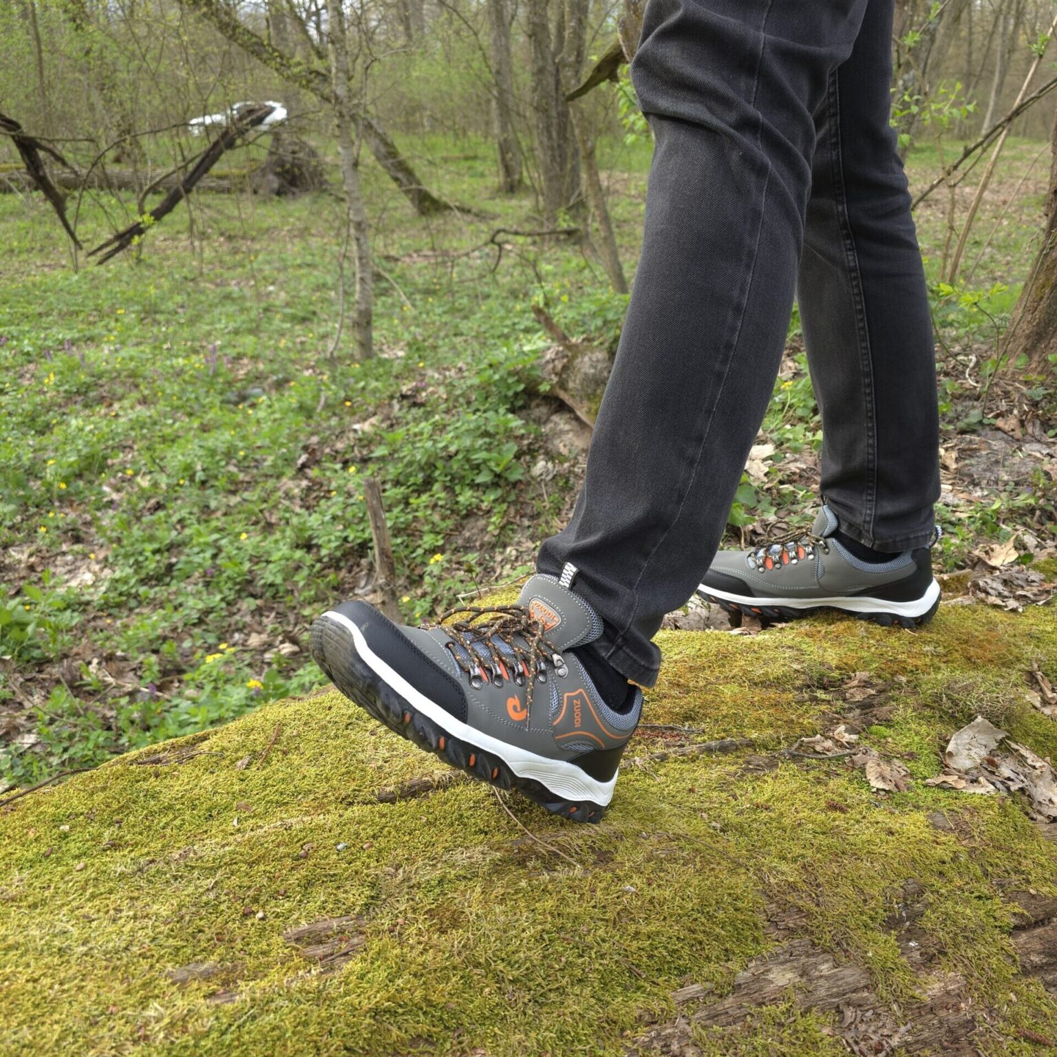 Ergonomische Outdoorschuhe mit Wasserschutz • Outdoor™