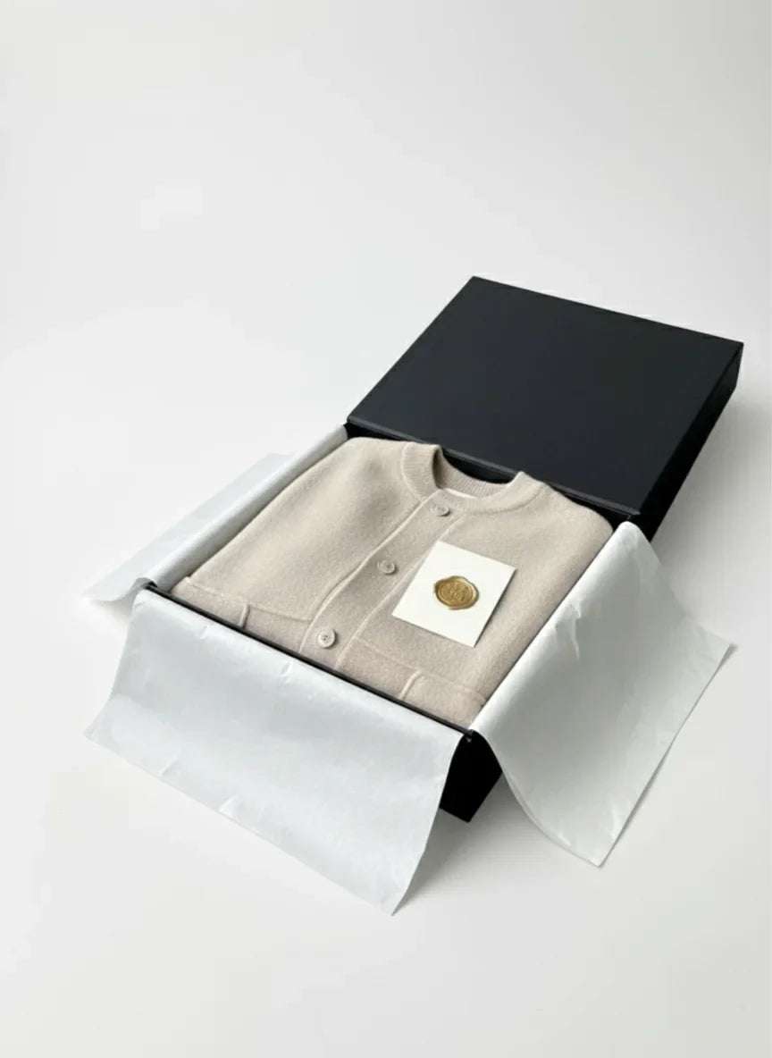 Beaufort Strickjacke • Colosy