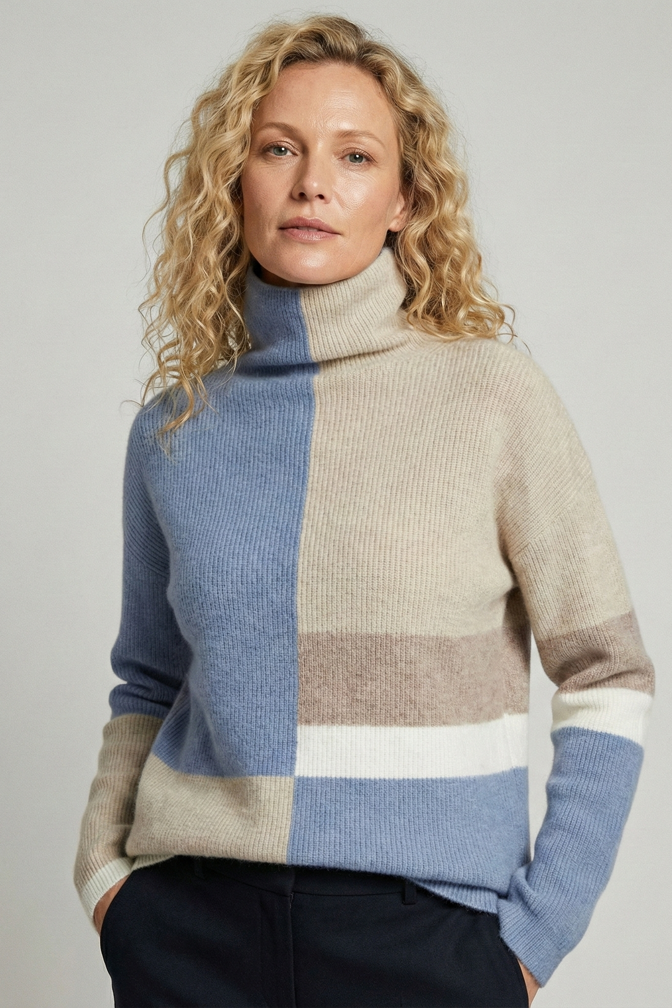 Gerippter Rollkragenpullover | Colosy