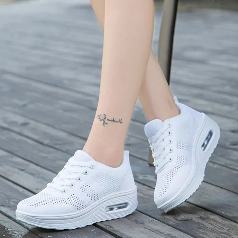 Orthopädische Sneaker mit Luftblasen | Colosy
